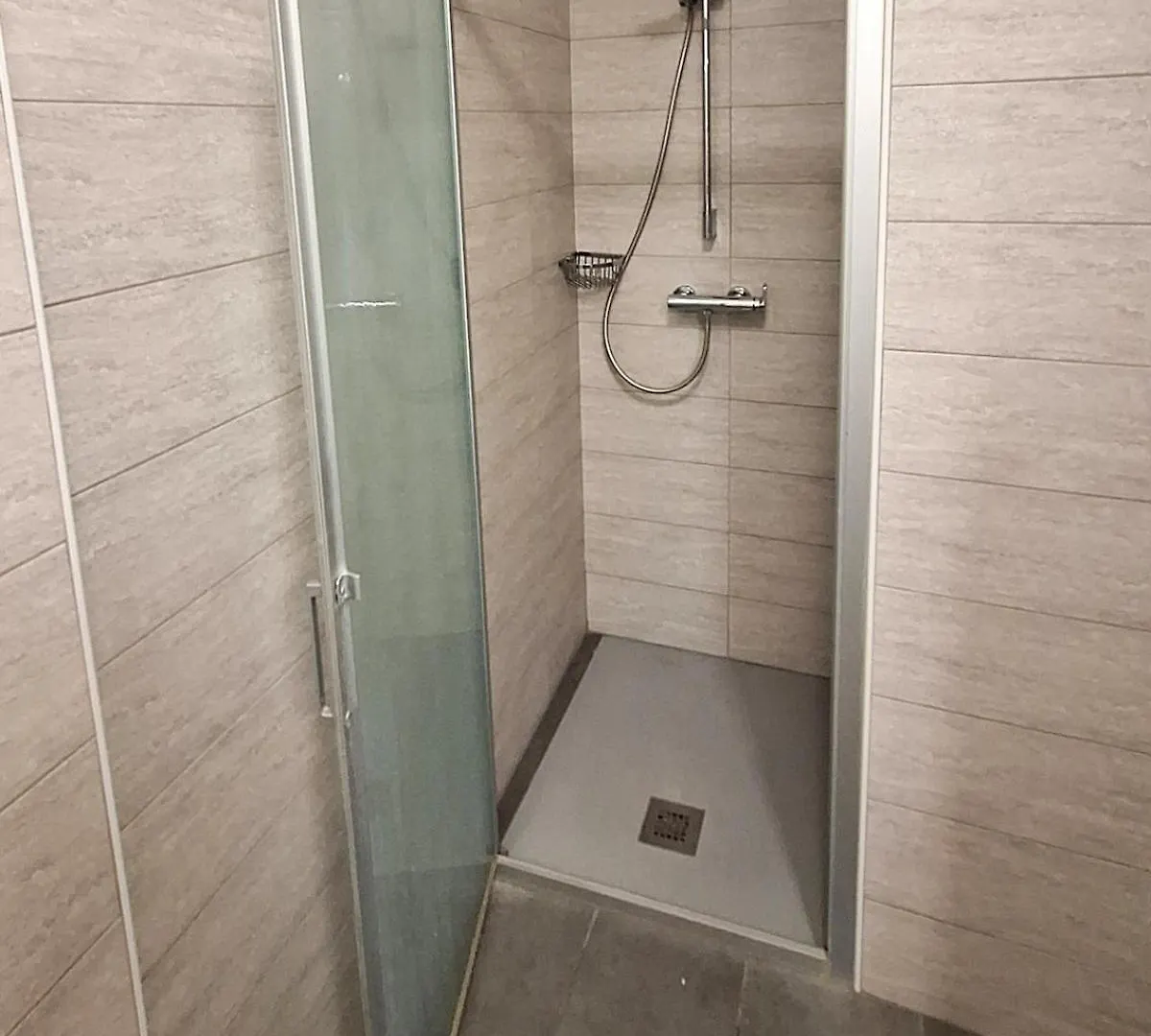 Trilocale Lazise Pool - Al Glicine Apartments