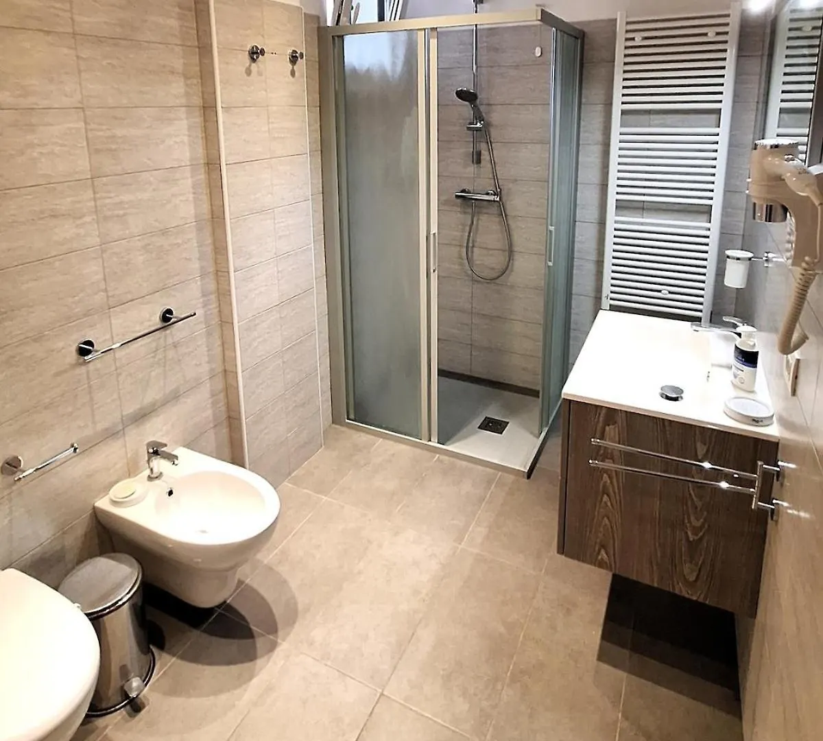 Trilocale Lazise Pool - Al Glicine Apartments Olaszország